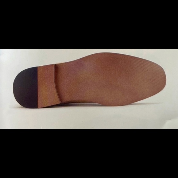 Men’s Classic Chelsea Boot - Picture 2 of 3